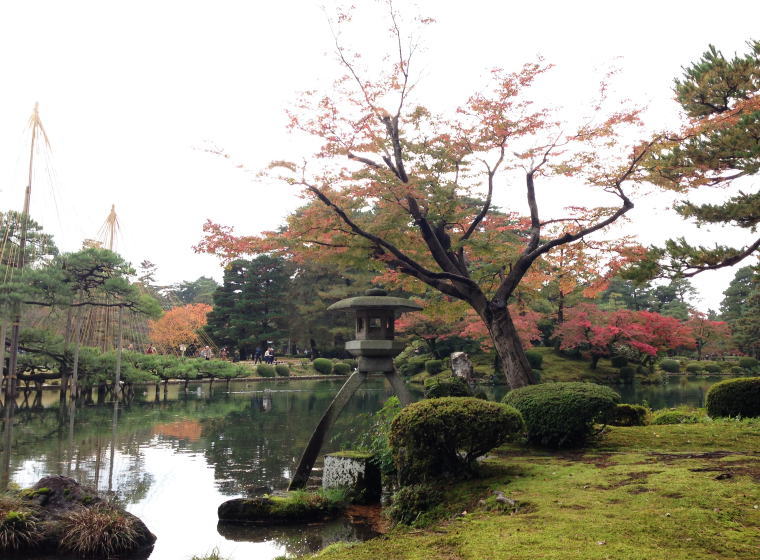 兼六園 徽軫灯籠