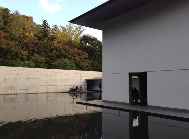 鈴木大拙館 水鏡の庭 思索空間