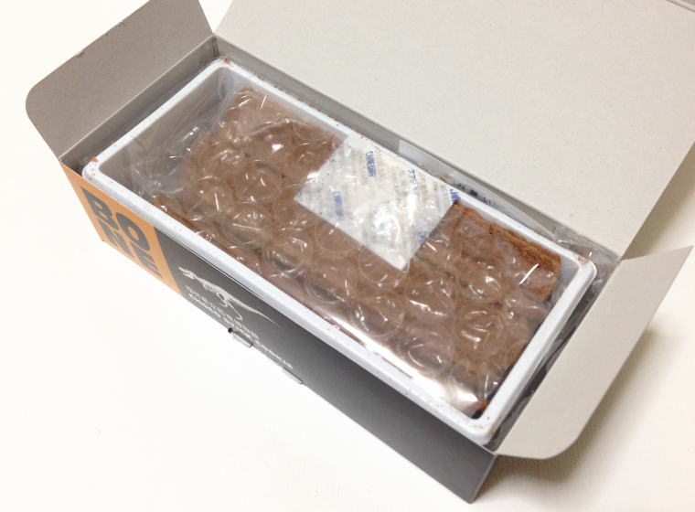 福井県立恐竜博物館 チョコスティッククッキー 開封