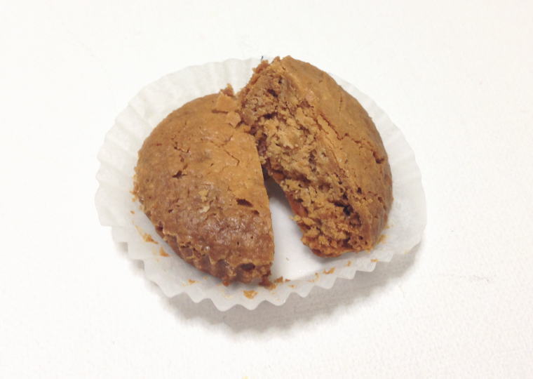 東京さくさくブリュレ 割ったところ