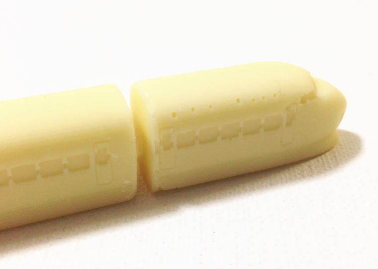 『つなぐ0系新幹線チョコ』 並べてみた