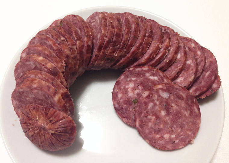 『馬力サラミ』切ってみた