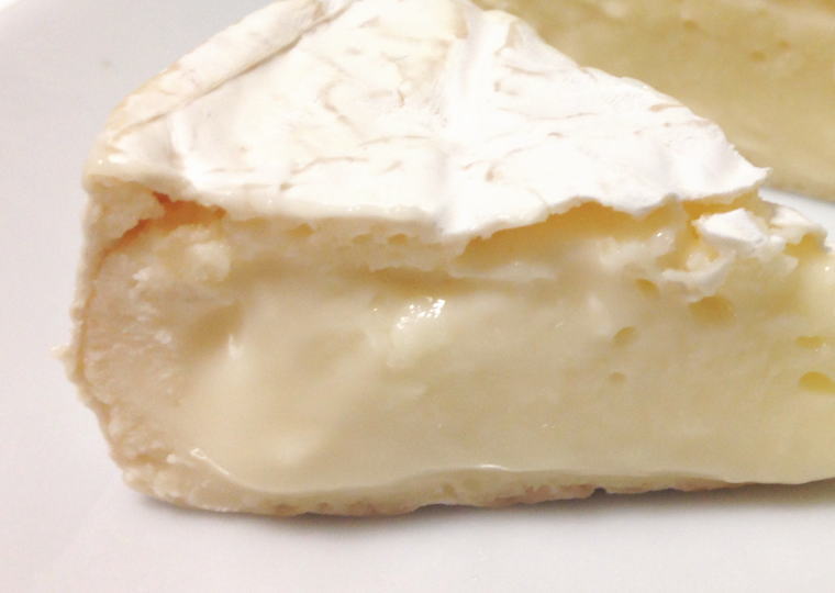 『くろまつない カマンベールチーズ』 とろけたところ