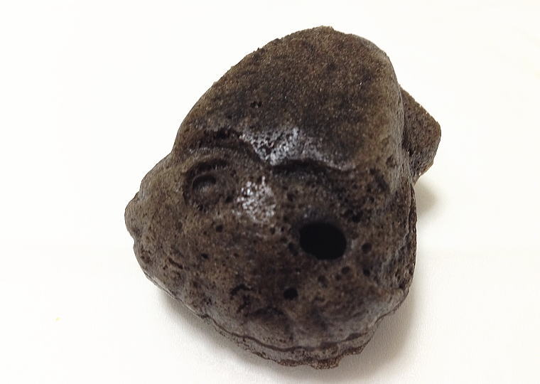 『函館いかすみケーキ』