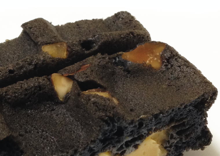 『ワッフルケーキ10個入り』 アーモンドプリン アップ