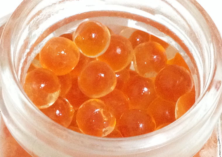 『ラー油ビーズ』中身アップ